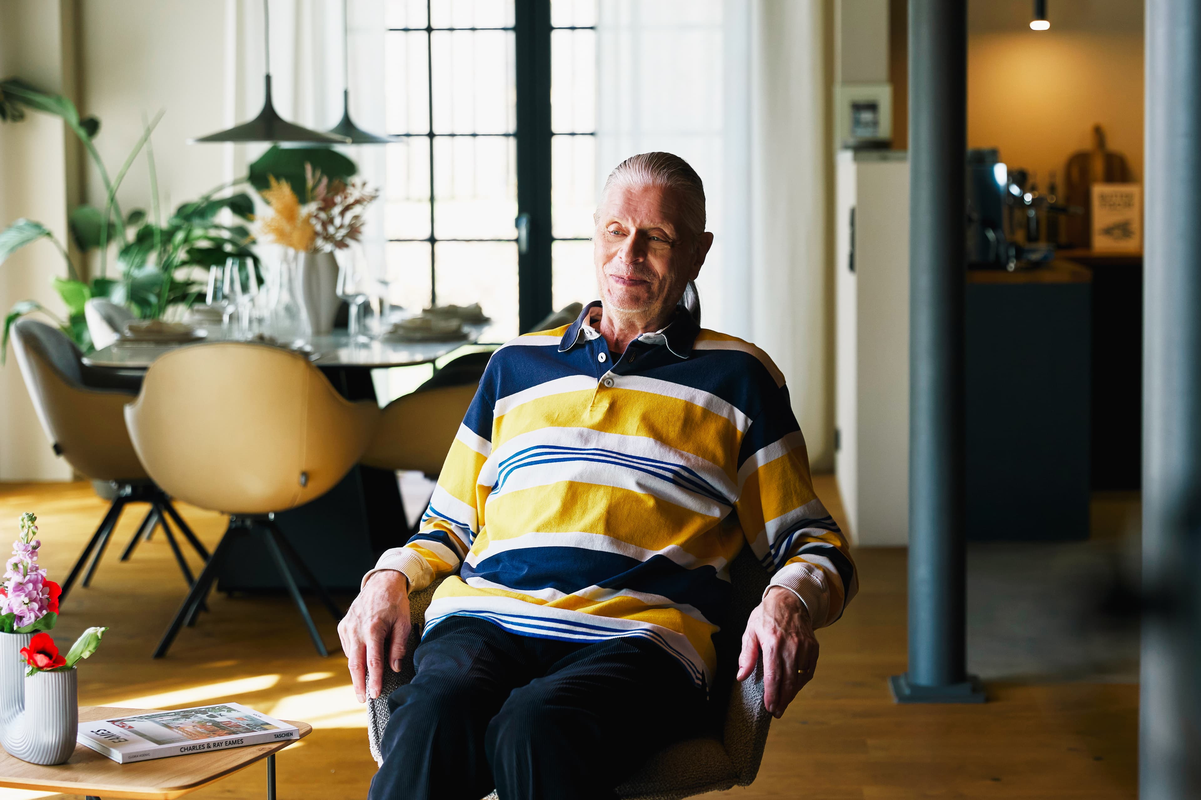 Förde-Traumhaus Gewinner Jürgen in seinem neuem Haus